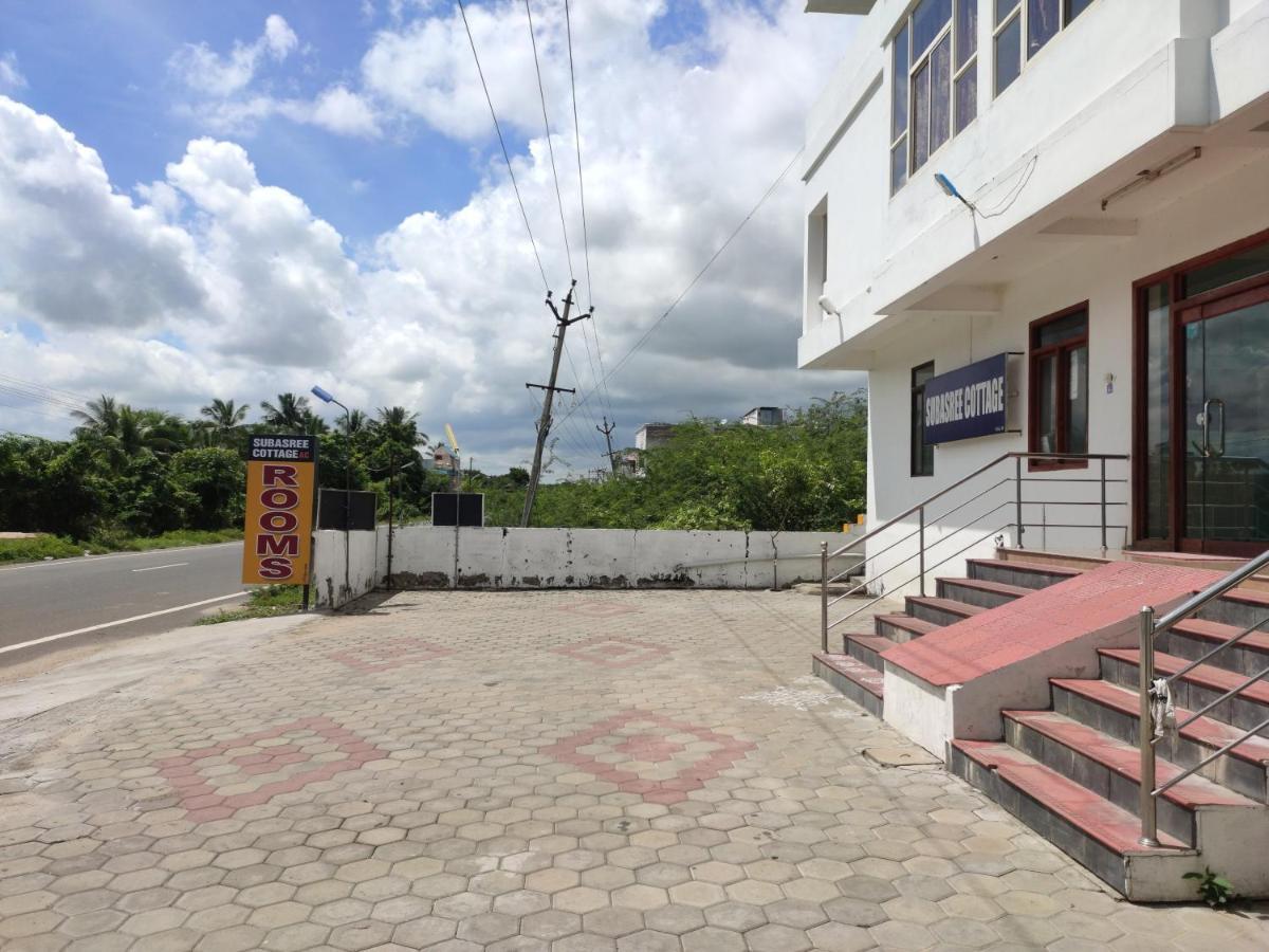 Subasree Cottage Tirunallar 外观 照片