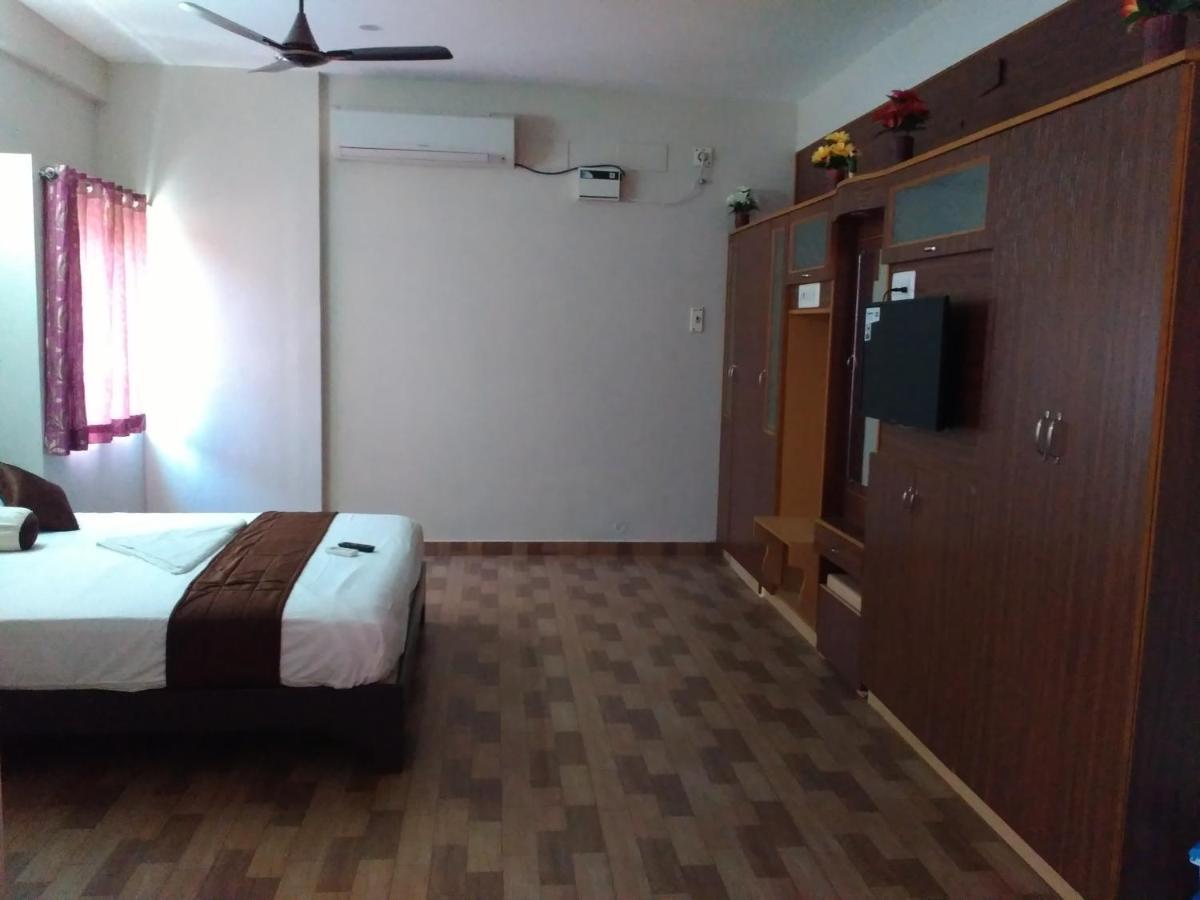 Subasree Cottage Tirunallar 外观 照片